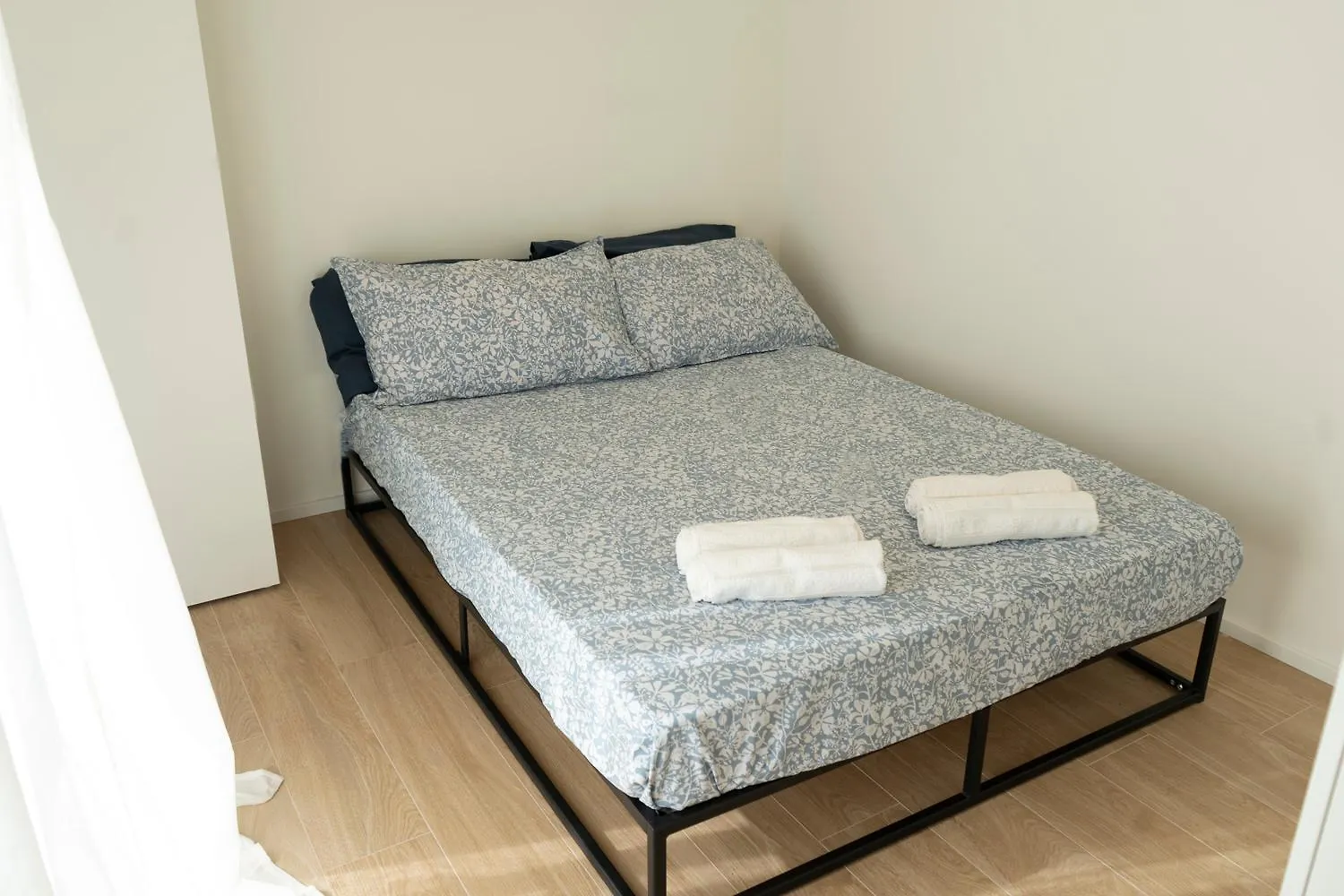 Bos1 - Central Station • New Chic Apartment • Milan