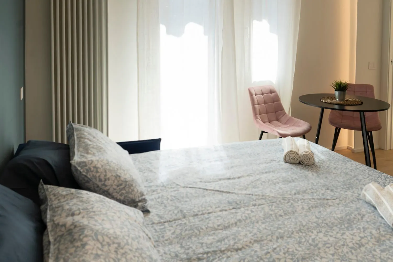 Bos1 - Central Station • New Chic Apartment • Milan