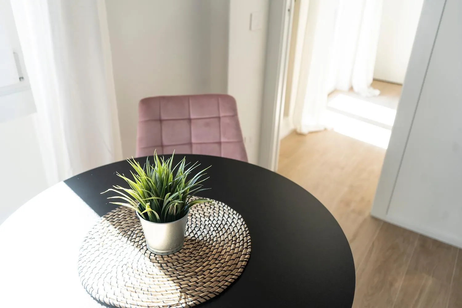 Bos1 - Central Station • New Chic Apartment • Mediolan
